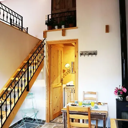 アパート Luxurious Angelina 2 *